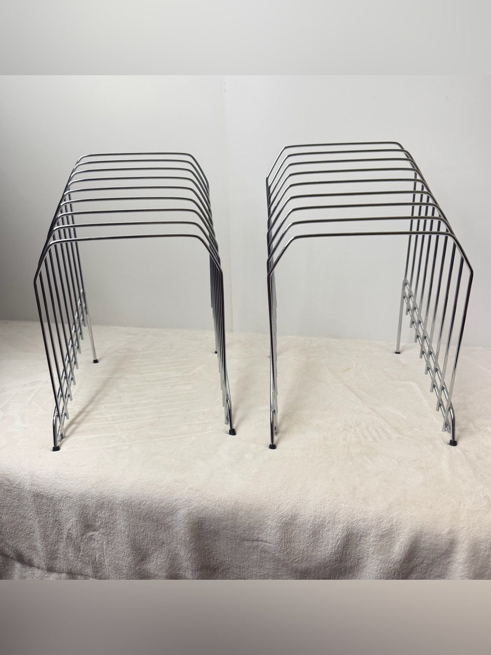 Chrome Wire Desktop File Sorter